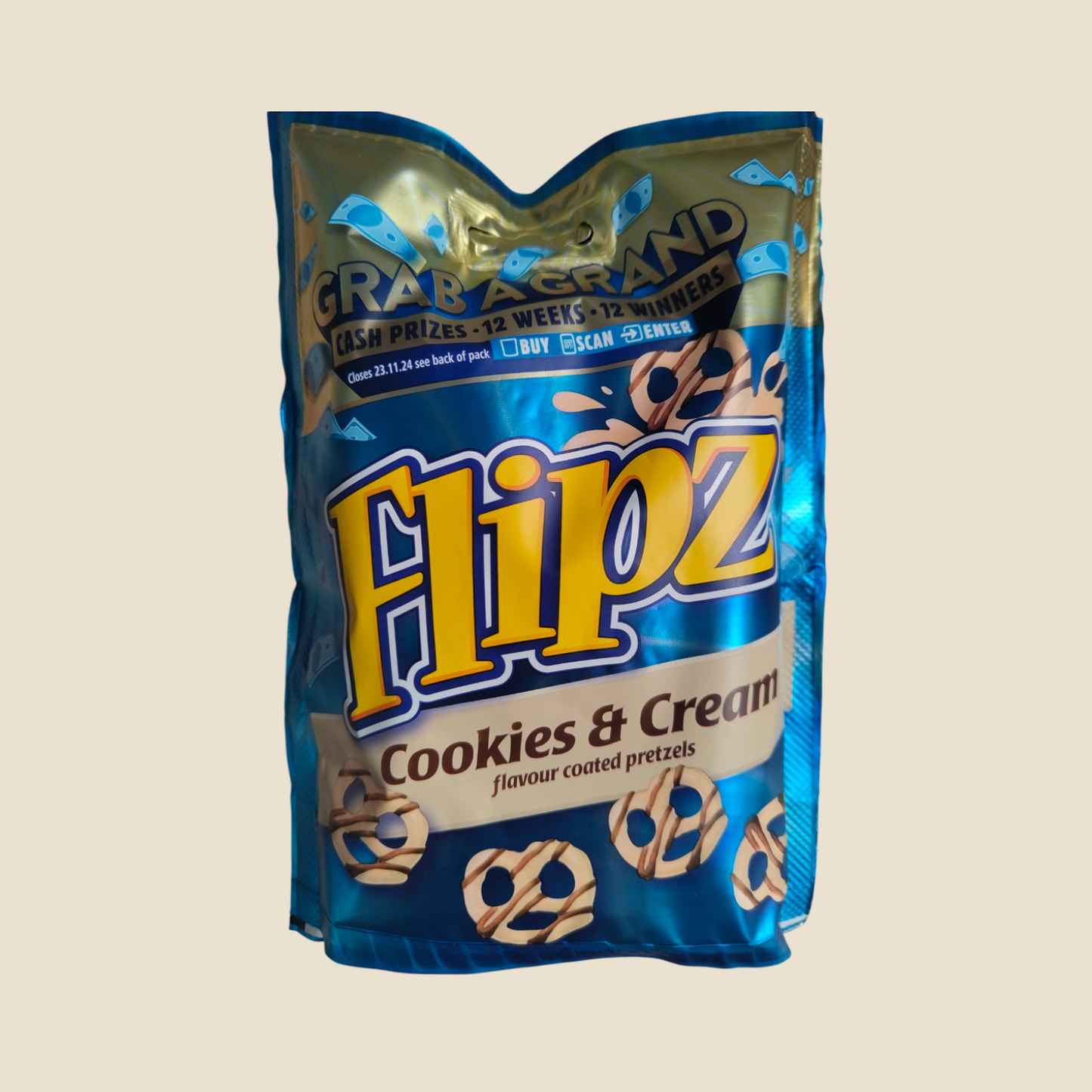 Flipz Cookies & Cream Flavour Coated Pretzels 90g